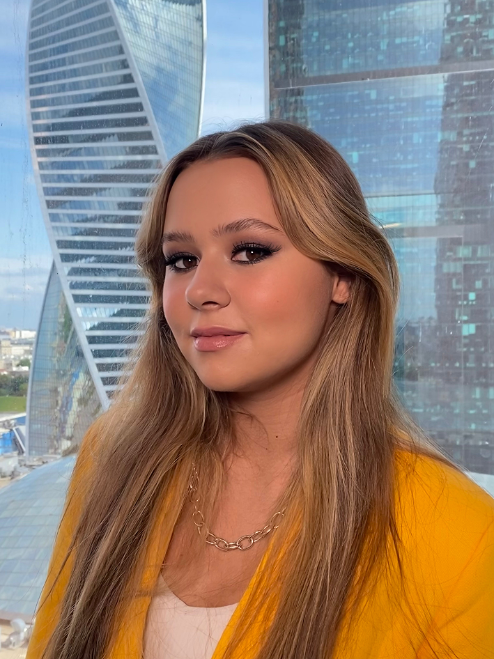 Стрелкова Кира
